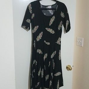 Lularoe Nicole Large Black with Mosaic Feathers